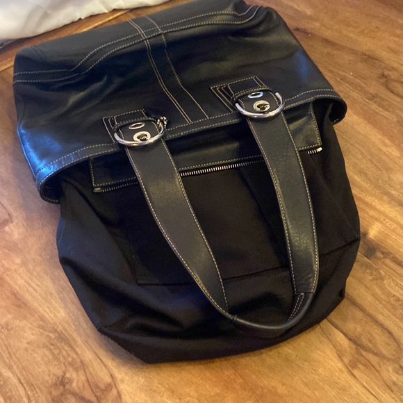 Coach large black leather shoulder bag tote - Picture 8 of 13